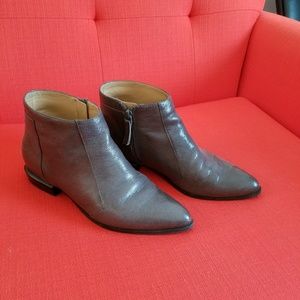 Dark grey short booty!